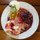 8🌟 / 10🌟 2 delicious pancakes, topped with vanilla ice-cream, whipped cream, blueberries, raspberries and strawberry syrup @ AU $9.50 from The Berry Farm at 43 Bessell Road, Margaret River