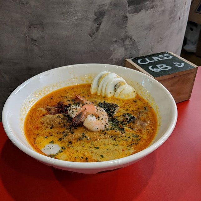 #sgfoodunion 9⭐ / 10⭐ Yummy Laksa D'Lite from Old School Delights Cafe at Esplanade Mall