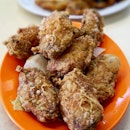 Prawn Paste Chicken
Among all the Har Chiong Kai, HK street family restaurant certainly serves one of the best.