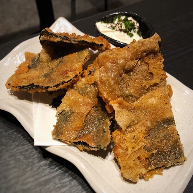 Seaweed-Wrapped Chicken Skin Chips ($10)