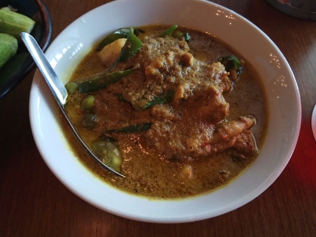 Green Curry Kampong Chicken 32++