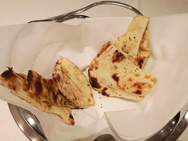 Mixed Naan Basket(part Of Main Course, Gastromonth Menu) 