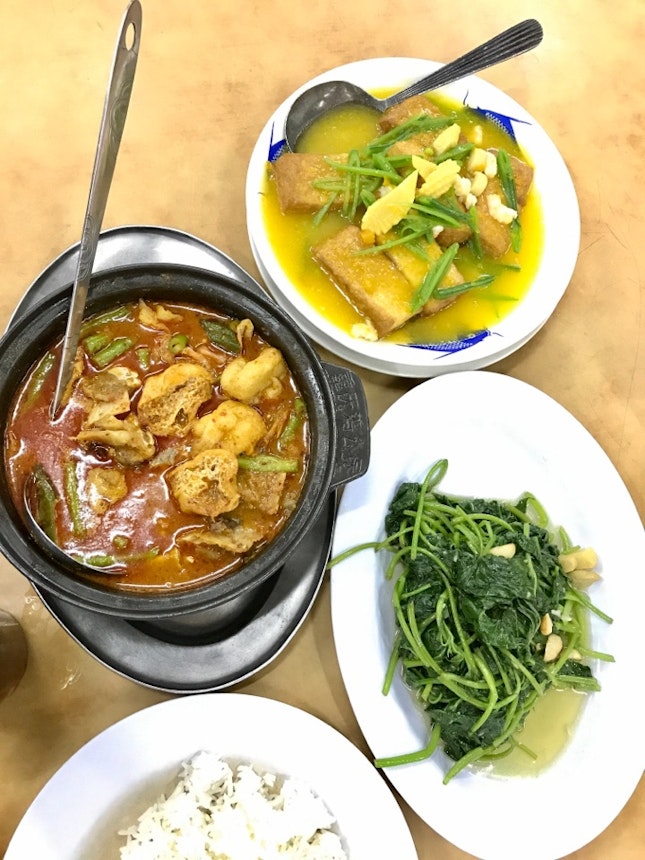 Curry Fish Head (RM23), Pumpkin Tofu (RM12)