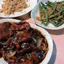 Black Pepper Pork, 四季豆 & Yang Zhou Fried Rice