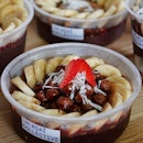@theacaicollective serves a wide variety of açai bowls with an array of interesting toppings at @myvillagesg.