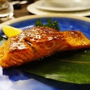 Salmon, grilled to perfection on the teppan grill.