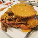 MUST EAT Salted egg crabs at JUMBO!