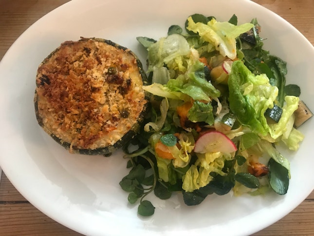 Stuffed Courgette With Salad