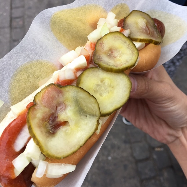 Hotdogs With Lotsa Onions