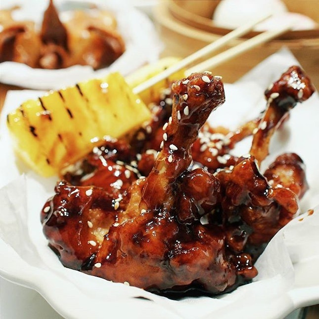 Aged Balsamic Chicken Wings [HKD 79].