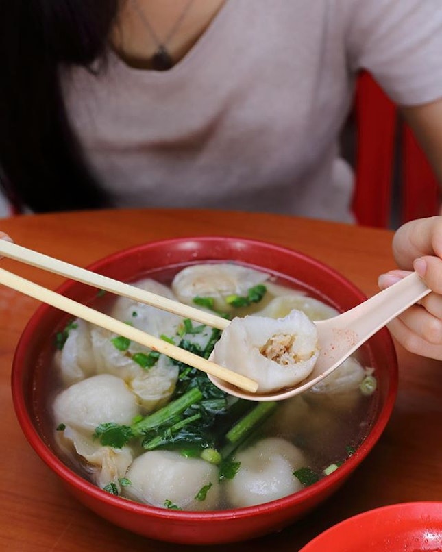 [Seow Choon Hua] - Foo Chow Mixed Soup ($6 - $10) which comes with an assortment of Foo Chow Fish Ball, Yen Pi, Dumpling and Fish Dumpling.
