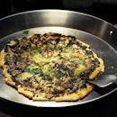 [Hilton Singapore] - Black Truffle and Fontina Cheese Pizza for the Sunday Champagne Brunch.