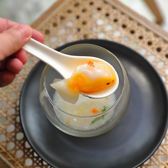 [Min Jiang] - The skillful chef at Min Jiang has shaped the Prawn Dumpling ($4.80/pc) into a goldfish.