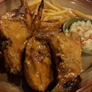 #Dinner #nandos #grilledchicken #wholechicken #chicken #chips #yummy #instafood #foodporn #foodgasm #westernfood #alhamdulillah