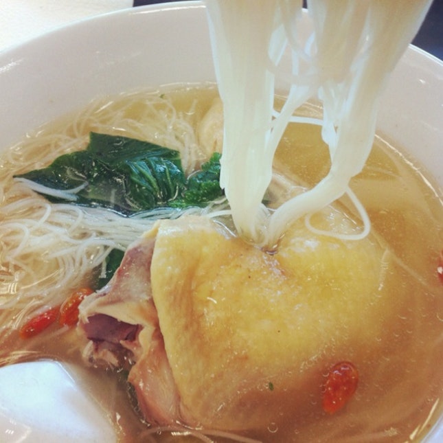Herbal Chicken Beehoon Soup. Comfort food at its best!