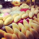 Ripe Mango #herethere #bangkok #food #foodies 