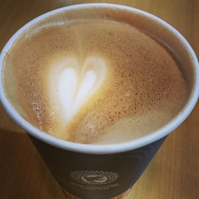 ☕☕☕ ✈🚶👋
#Latte #Coffee #GloriaJeans #Love #Emo #Burpple