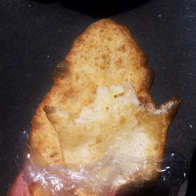So I managed to find a picture of those fried bun things filled with potato !!