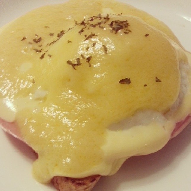 good morning #homecook #eggs #Benedict #breakfast
