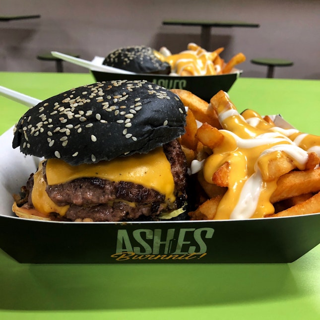 Ashes Smash Cheese Burger ($10.40, Double Patty + Cheese Fries Upgrade)