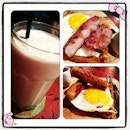 #Waffle #breakfast for #dinner I ❤ breakfast food