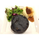 Chicken Curry Charcoal Pie