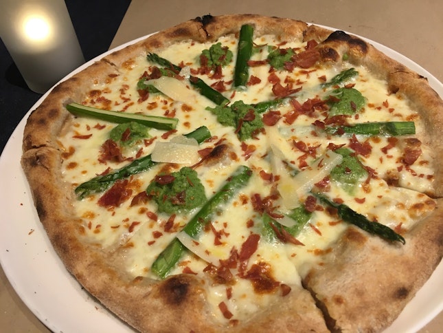 Prosciutto & Asparagus Pizza ($32)