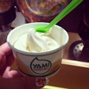 Macadamia nut yogurt after dinner 😁🍦